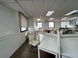 Lippo Centre (D2), Office #558113691